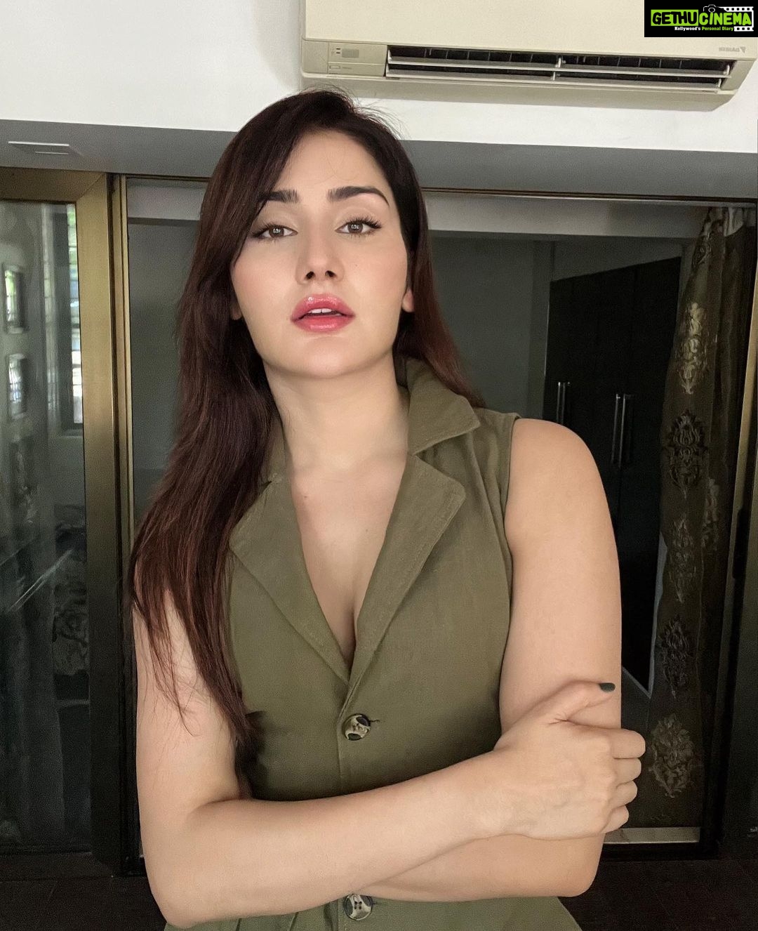 Monica Sharma Instagram - 🕉 . . . . #tuesday #trench #green #love #peace #gratitude #om #ootd #outfitoftheday #whatiwore #pictures #picoftheday #pictureoftheday #instagood #instalove #afterchanting #breathework #mirrorwork #lifeisgood #style #fashion Mumbai, Maharashtra