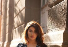 Monica Sharma Instagram - how do u know u exist? I guess it’s the “is” thing 💭 . . . . . . 👚- @crimsouneclub 📸 - @iremmy31 @tgbtroop . . . . #instalove #instagood #explore Mumbai, Maharashtra