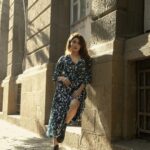 Monica Sharma Instagram - how do u know u exist? I guess it’s the “is” thing 💭 . . . . . . 👚- @crimsouneclub 📸 - @iremmy31 @tgbtroop . . . . #instalove #instagood #explore Mumbai, Maharashtra