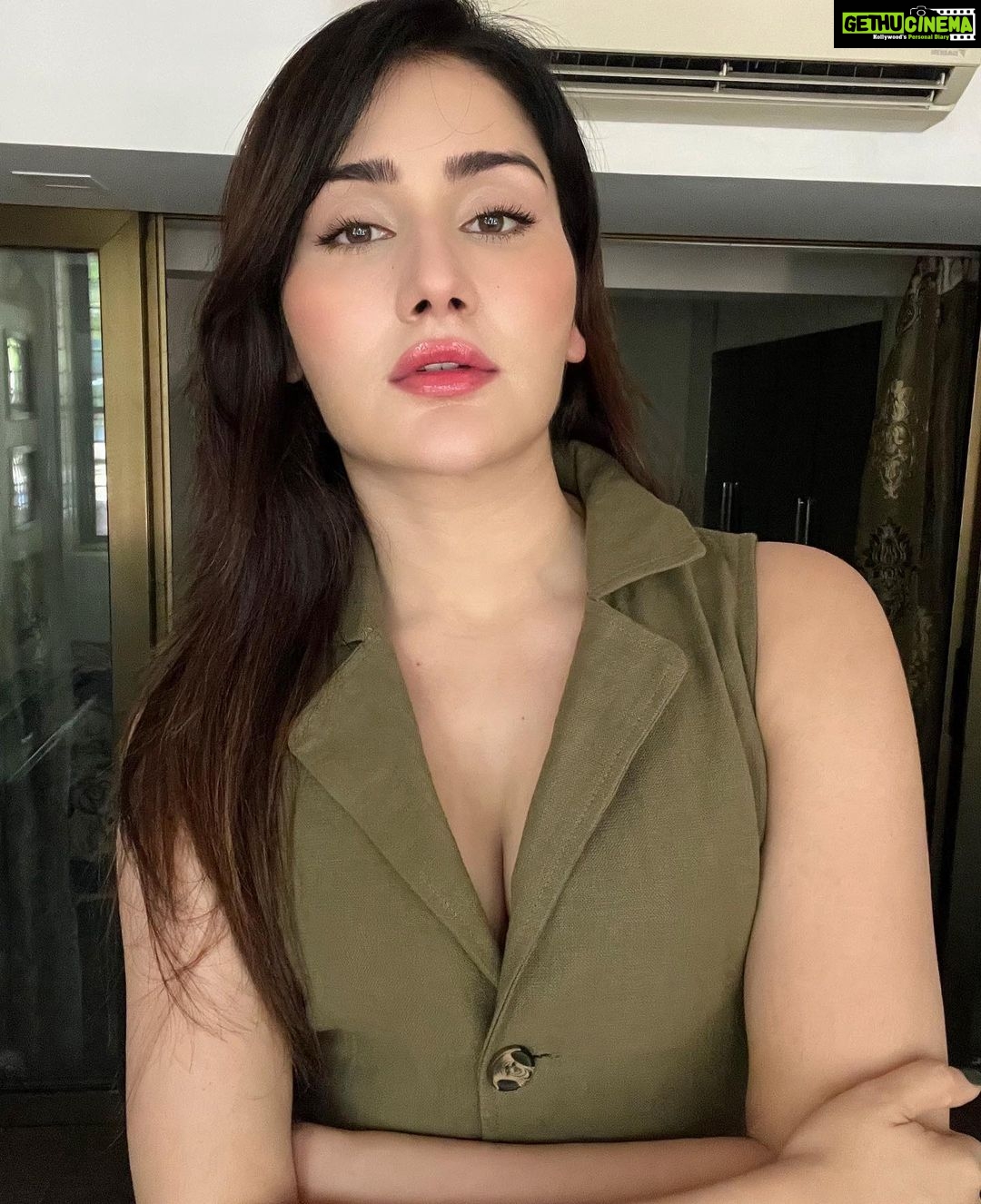 Monica Sharma Instagram - 🕉 . . . . #tuesday #trench #green #love #peace #gratitude #om #ootd #outfitoftheday #whatiwore #pictures #picoftheday #pictureoftheday #instagood #instalove #afterchanting #breathework #mirrorwork #lifeisgood #style #fashion Mumbai, Maharashtra