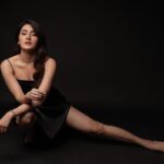 Monica Sharma Instagram - Show a leg, it’s 11 🖤✔️ . . . . HMua- @mua_shraddhanand PC- @snapshotmedia_mumbai , @man.with.a.dreamm . . . . . #blacklove #instafashion #glam #makeup #allblack #fashion #styleinspo #styleblogger #instastyle #insta #trending #fashionista #peace #stylepost #trend #styleinfluencer #stylegoals #lbd #instagram #fashiongram #love #blackdress #whatiwore #ootd #tgbstudios New Delhi