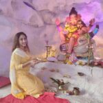 Mouli Ganguly Instagram - Ganapati bappa morya 🙏🙏🙏 . . Our puja on the set of #baalshiv . . #ganapati #ganapatibappamorya #blessingstoall #ganeshchaturthi