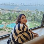 Mouli Ganguly Instagram – Day with jiju who is not on insta 😅 so tapashi di you are  tagged and were really missed
@nilanjanabanerji ❤️
.
.
#mouliganguly 
#mazhersayed Taj Lands End, Mumbai