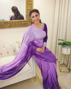 Mouli Ganguly Instagram - Best wishes @sachinshroff1 💐 for this new beginning . Wearing💜 @yuktaadesignerstudio . Thankyou @deepa_a_singh