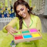 Mouli Ganguly Instagram - Sabko Holi ki hardik shubhkamnayen 🎨🌈 . . Wearing @yuktaadesignerstudio Mua @priya_sureka . #happyholi #holi2023 #festivalofcolours