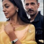 Mugdha Godse Instagram - Mood… ❤️ @saareemood Vibing with @rahuldevofficial ❤️🌹 Photography : @__anneeka__ #couplegoals❤ #love #happiness #silence #joy #saaree#huntsville #canada