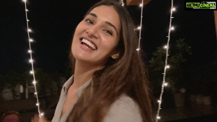 Mukti Mohan Instagram - Solar eclipse, World Music Day, Father’s Day, Yoga Day, Longest Day.. couldn’t have asked for a crazier DAY to be my BirthDay!! And I swear couldn’t have asked for a better family and friends who make my birthdays so special each year YAYEEeeee!!! Feeling pampered, blessed and loved❤️🎂 ⛺️ ✨ THANK YOU❤️🙌