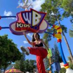 Mukti Mohan Instagram - I do not suffer from INSANITY !! I enjoy every minute of it - 🐰 @movieworldaus @destinationgoldcoast @forever21_in @hummelindia @saachivj @queensland #thisisqueensland #queensland Warner Bros. Movie World - Gold Coast, Australia