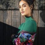 Mukti Mohan Instagram – Show up as YOU are ! #MUKTIxNORULES
.
.
Created by @crossover_studios 
Outfits by @dharagandhistylist
Make up by @kanika_arrora
assisted by @khushh_nisd
Hair by  @mayurinalli_h_mua
assisted by @mua_jitima
photography by @shaurya_bajpai
Location courtesy : @vicetapasbar