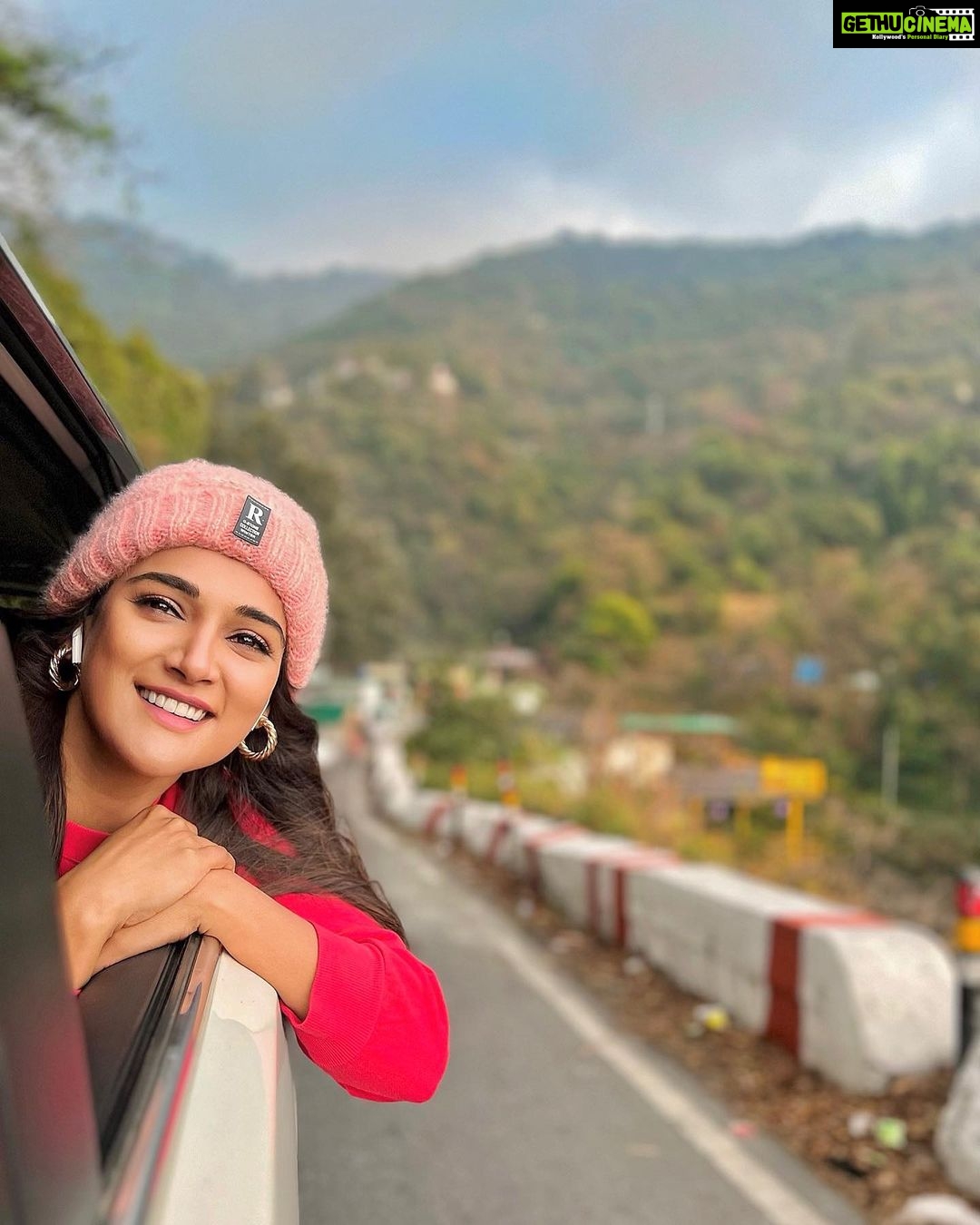 Mukti Mohan Instagram - 🏔️ calling :) Mussoorie