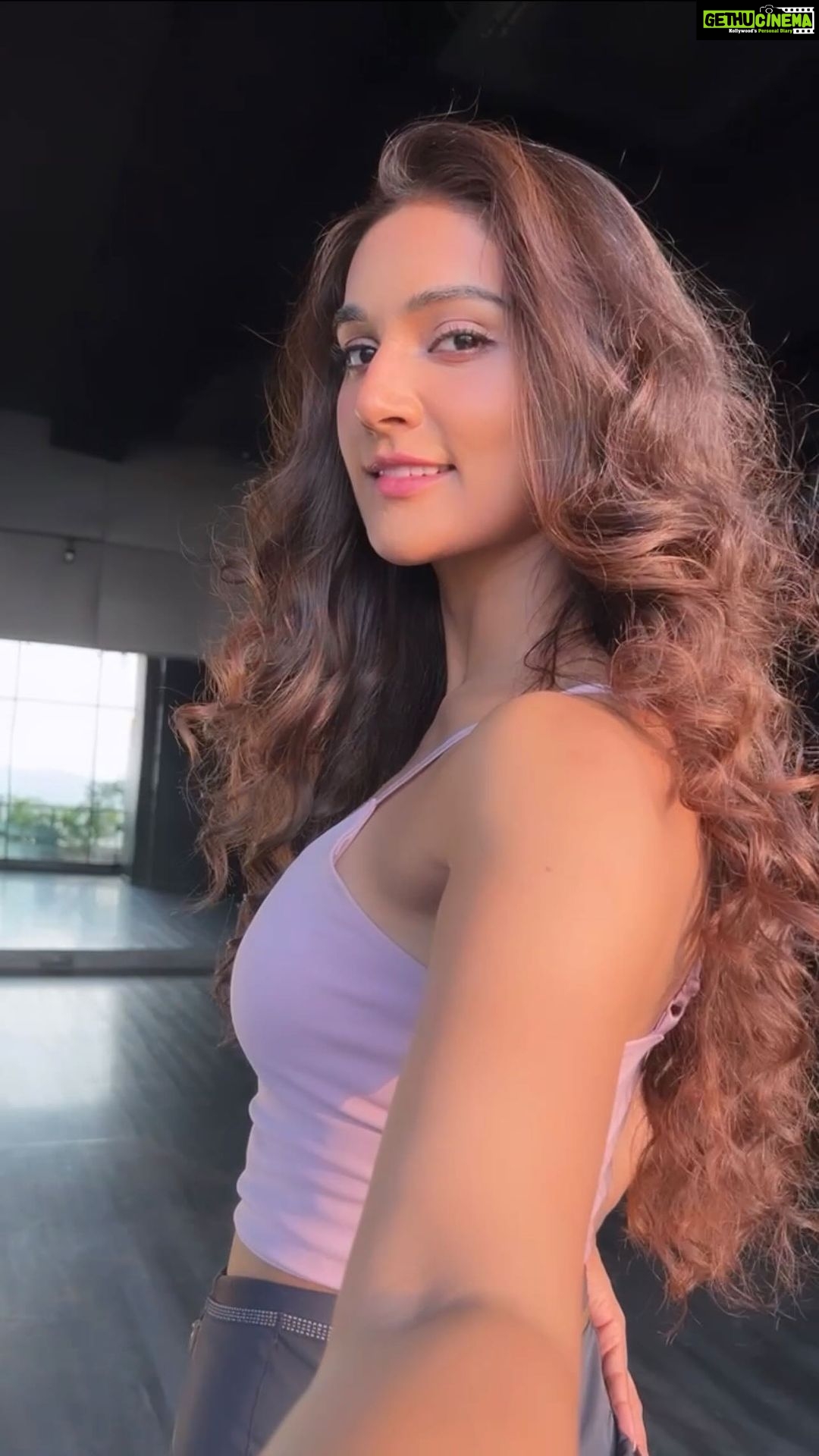 Mukti Mohan Instagram - a very busy day at @muktimanch 🫰🏻 Mukti Manch