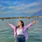 Mukti Mohan Instagram - क श् मी र 🌷 #throwback #कश्मीर #kashmir