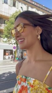Mukti Mohan Instagram - hair flip . beach . click . repeat. ☝️ jus avoid flippin ur phone🤪 missin walkin up to the beach everyday 🌊