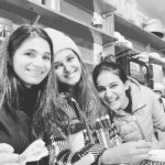 Mukti Mohan Instagram - क श् मी र 🌷 #throwback #कश्मीर #kashmir