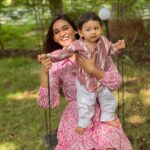 Mukti Mohan Instagram - Very little is needed to be happy.. you are that little 🤍 ♾ Feel highly connected to my June baby soul!! Happy ☝️ year of spreading joy and love in our family since you have arrived! Golu Maasi loves you Meri Jaan #Aryaveer !! Happy Birthday mera Chanda 🌝✨ 🤍🧿