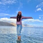Mukti Mohan Instagram - Tso, I was Pangong-ed 🏔 🌊🤍 Pangong Tso