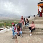 Mukti Mohan Instagram - The Madness has just begunnnn✨ Visiting #Leh and #oldmemories with #school #bestfriends 🫧🌝 #blessed @shrishti_dhillon @anamika.m.yadav @sin_shivani @khushbookatyal06 🧿🤍 Leh, India