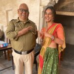 Mukti Mohan Instagram - Satish Sirrr 🫶🏼🌟 @satishkaushik2178 You have always been in a league of your own! Sirrr, You are an inspiration!!!🫶🏼 It’s always a delight to be around you, #Thar without you would be so dry 🏜 thank you for making Bhure warm like an oasis🏝 You excel as an actor, director, producer and most importantly as a beautiful warm soul!! You shine the brightest! You excel whichever role or field you choose to work on!! Love you Sir ❤️ Thank you for INSPIRING me sooooo much! And for sharing such lovely kisseays and Kahaniyaans last night at the success party!!! Cheers to many more successful and happy times🤘🏼🌈✨ #TharOnNetflix