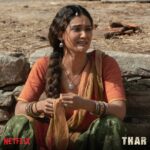 Mukti Mohan Instagram - Gauri ka hai ek chota sa jahan iss Thar mein par yeh aane wala bawandar palat dega Gauri ki duniya? Jaane ke liye dekhiye #Thar @anilskapoor @harshvarrdhankapoor @fatimasanashaikh @satishkaushik2178 @akfcnetwork @rajsingh_chaudhary @anuragkashyap10 @niveditabhattacharya.official @artb @akkshaygunaawat @reel_anushka @jitendrajoshi27 @sanjaydadhich @isanjaybishnoi @mandanakarimi @udayanbhat @salam_ansari9 @wasiqkhan @sillyclay_ @ajayjayanthi @priyankaagarwal1109 @akshay0beroi @chetansjhawar @ankita_cinesingh @surajvyas13 @otetiani_in_me @gautamkishanchandani @rahulsinghofficialpage @shashwatology @kirti_gulyani @siddharthsoni #kunalsharma @beecallpradhan @dbhurji @shredevdube @shubhamkumarishere @castingbay @nowitsabhi #Desh #Gulshan @ghantaghartalkies @damineeb @premavshetty @jagtap721 @netflix @netflix_in #TharOnNetflix