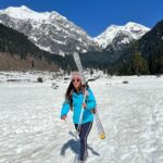 Mukti Mohan Instagram - ⛷the rush, the whoosh, the whoa, the wow..the sparkling wonder of it all🏔⛄️🎿 Thank you @milkyway_adventures @official_nomadictribes Aru Valley Kashmir