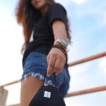 Mukti Mohan Instagram - am I da DRAMA?🤔🤪🤫🤩 Say #YesToDrama coz #MuktiManch has new limited oversized Merch OUT specially for dramatic people 🎭 ( DM @muktimanch to buy) Clicked by : @shaurya_bajpai