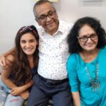 Mukti Mohan Instagram - Ultimate freedom one can give to a child is to love. You are an epitome of love Papa, Aap ek Misaal ho! Bemisaal ho! Kamaal ho! An inspiration to every parent, पिताजी 🛐 जन्मदिन की शुभकामनाये🙏🏼 @bms.brijmohan Papa 🤗 My whole heart ♥️ Happy Birthday 🎂