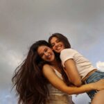Mukti Mohan Instagram - My alter ego, My better half, my lazy to my crazyyyy - you complete me @thisisriyaaaa ! The Youngest Mohan in the house after Aryaveer!! 🐥🎠🌸🎉 A little late but never sorry, coz its YOU! You know how much I love youuu!!! Happy birthday AEY RIYAAAAAA ❤️