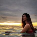 Mukti Mohan Instagram - Shhh... Allow nature to teach you stillness. 🌬🍃🌊🌤 #waternymph #muktgyaan
