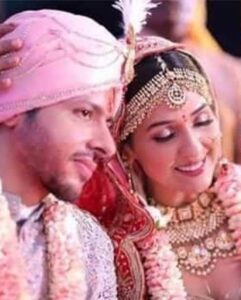 Mukti Mohan Instagram - Hawiee my tiny heart!! Can't wait to introduce all the joyful things to you about this world and be your favourite Maasieeeee 🤓 👶🏻🤭 khi khi khi💗🥳 Congratulations My Neeni!! You two make everything beautiful in our lives! May you two get all the love 💓, protection 🧿, success 🌟and everything in abundance💫!!! Happy 2nd Anniversary 💕 #Repost @nihaarpandya • • • • • • 1+1= 3 Mommy to be & Daddy to be What better day to announce than our second Anniversary!!!!! 👫🏻👶🏻 🎉 Happy Anniversary my Love ❤️ You make everything worth it ! @neetimohan18