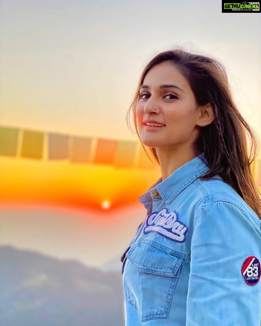 Mukti Mohan Instagram - JOY is not an achievement, it should be the natural ambiance of your inner-self. 🎋 #MuktGyaan