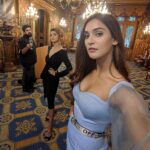 Mukti Mohan Instagram - The flâneurs, perfectly describes last year this time🌬️ 🇫🇷🇮🇳 We aimlessly strolled, absorbed the ebb 'n' flow of the vibrant culture and stunning châteaux of Loire valley! We even gave french- Indian names to each other😅 Paulwinder @paulmartinfbf Larry-Lakshya @lakshya_chawla1 Vanessa- @mohanshakti Guess what's my french name? 👩🏻‍🌾 (M.....) Special thanks to Apu @francebyfrench