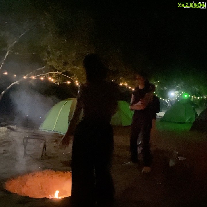 Mukti Mohan Instagram - Ferrands, terrains, and feels aagayiiiii life ki!!! GUYS haanji 🤚aap sabko bol rahi hoon👉TRAVEL !! It’s far greater than any achievement or fulfilling a dream and the best we can find in our travels is an honest friend! I got so fortunate 🤞that I got a whole “Caravan of Friends”🌈✌️ Love is truly limitless and you guys are the example of that. I honestly had to just point at the direction I felt like going to and you made it all happen from Bungee 🏗🤸🏻♀️to Rafting 🚣🏻♀️ from camping in tents ⛺️ to stargazing 🌌 from tractor ride at 6am 🚜 to scooty rides at 6pm🛵 My list is endless but I am walking away with much more than “Activities101😂” @ivanshu_k you are GOLD bhaiiiiii !! Tere se next level pyaara insaan se nahin mili main aaj tak, from picking us up to riding along every twist and turn of this journey you have only made us laugh and has given so much love 😍🥰ki yaar hadd hogayi tere BHEYANKAR panne ki! 😂Tum se alag type ka pyaar hogaya bhaaaiii bayankar wala🌻☀️🤘 @priyalgoyal Priyalooo Tum ho asli jaanemannn I could talk to you about anything under this sun and I absolutely love it!! Puchi😚🌸 @chondkotfarm Abhay ji 🍀Your unbridled goodness and love reflects in the way you passionately pay attention to each student and run your Hillwood school 🏫 Aapko dekhke lagta hai humari society ka future acha hai! Thank you for inspiring me🙏also in dance🕺🏻🤘 #SharartiBacheZindabaad @ishaanbhandari Tu toh mera favourite hai yaar🙌🤩Teri next level energy hai be it in reciting stories, innovating-archiving pranks, football, fun or life, the way you have resolutely devoted your life to the service of people through @salvushotels I feel so proud of you Ishhh🌈🌟specially during pandemic!! Attyantt wala pyaar ♾ Tales of this endless heart will continue on our phone messages until we meet again but you all have inspired me BEYOND with just BE-ing your true selves, by giving with pure grace and there is sooooooooo much that I am grateful for after meeting you all, THANK YOU, can’t thank you @mohanshakti @rohanshah enough for making this trip happen. Love you mera Chiku Didi (🏃🏽♀️🏃🏽♀️💨Ab chalo jogging pe bohat thoosa hai trip pe) #MuktGyaan