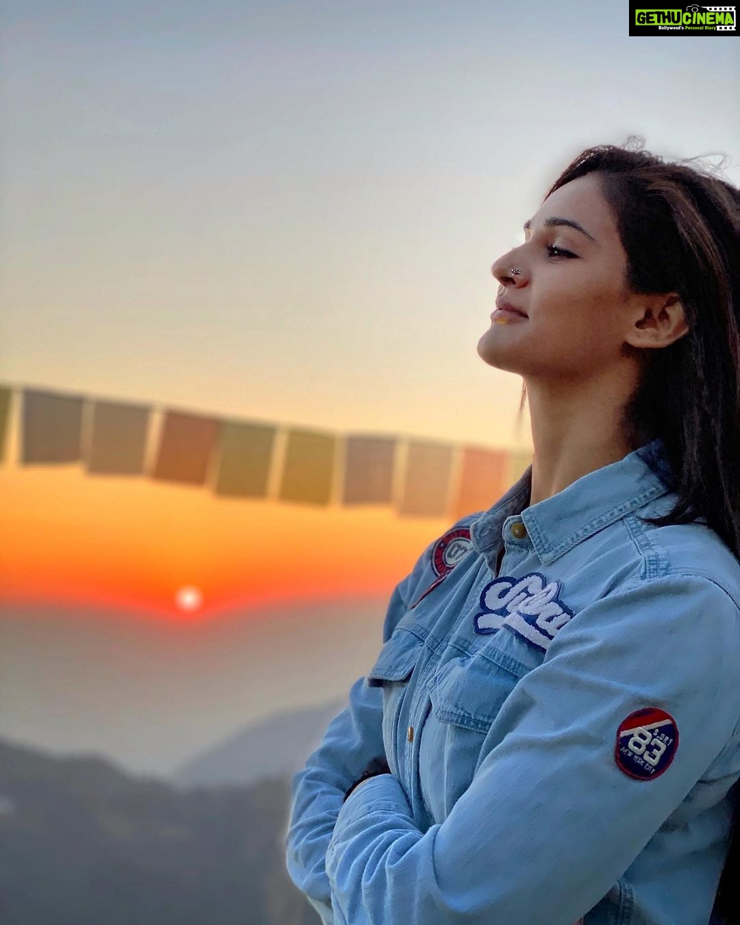 Mukti Mohan Instagram - JOY is not an achievement, it should be the natural ambiance of your inner-self. 🎋 #MuktGyaan
