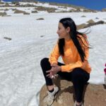 Nalini Negi Instagram - ❄️☃️🗻🌨 #picture #pictureoftheday #pictureperfect #picturebook #outfitoftheday #outfits #style #instalove #instafashion #posing #loveforcamera #selflove #sunkissed #hiking #hikingadventures #kaahmir #snow #snowlovers #winterslove #mood #enjoy #potrait #potraitphotography #bhfyp Gulmarg Gondola 2nd Point