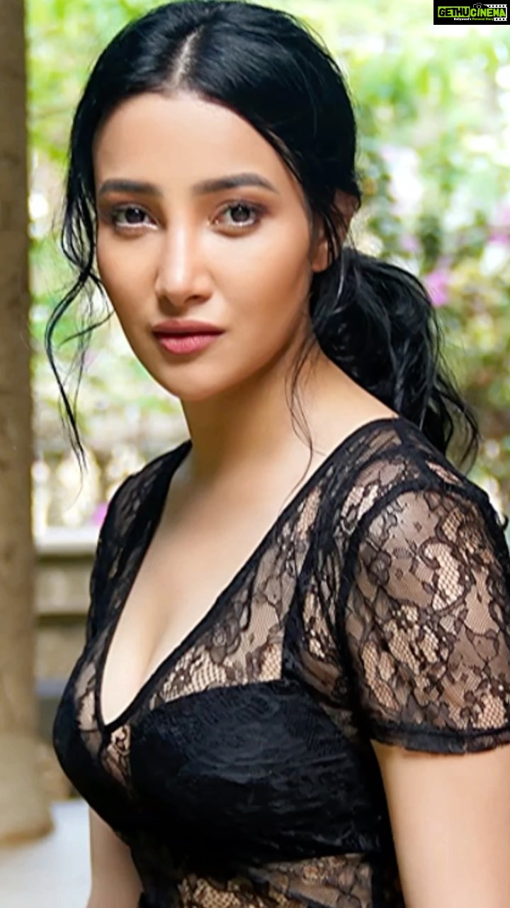 Nalini Negi Instagram - I will always be in love with this shoot..❤️ Mohit @ankitamanwanimakeupandhair @daksh_hairguru @couldbecynthia #trending #reels #valaiyosai #photography #photoshoot #pictureoftheday #art #creativecollab #love #work #actor #portrait #portraitphotography #beauty #face