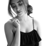 Nalini Negi Instagram - Morning Gram 🙋🏼‍♀️ 📸 @shazzalamphotography #picoftheday #photography #throwback #throwbackthursday #picturefromthepast #selflove #selfcare #selfie #potraitphotography #potrait #blackandwhite #attitude #gratitude #loveyourself #fashionista #fashionnova