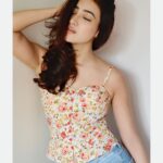 Nalini Negi Instagram - 🧚🏻‍♀️ @shazzalamphotography #picoftheday #ootdfashion #shooting #photography #poloroid #posing #styleoftheday #beautyinfluencer #fashionnova #fashionista #happiness #blessed #gratitude #followforfollowback #likeforlikes
