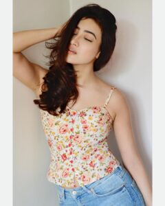 Nalini Negi Instagram - 🧚🏻‍♀️ @shazzalamphotography 
#picoftheday #ootdfashion #shooting #photography #poloroid #posing #styleoftheday #beautyinfluencer #fashionnova #fashionista #happiness #blessed #gratitude #followforfollowback #likeforlikes