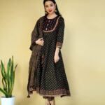 Nalini Negi Instagram - If you’re brave enough to say goodbye, Life will reward you with a new hello 😉 #picture #pictures #photography #photooftheday #photoshoot #indian #thoughts #thoughtoftheday #thougts #sunday #sundayvibes #sundayfunday #shoot #shooting #posing #posingforthecamera #selflove #selfcare #selfrespect #gratitude #happiness #loveforever #loveforcamera #grateful #likesforlike #bhfyp #indian #indianwear #indiangirls #follow #shoutout