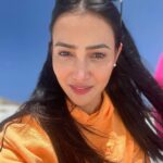 Nalini Negi Instagram - If there is heaven on earth , it’s here ❤️🗻 #picture #pictureoftheday #positivequotes #pictures #pictureperfect #posing #travel #travelling #travelgram #traveller #stylefashion #styleinspiration #styleinspo #attitude #selflove #travelstories #gulmarg #kashmirfiles #blessed #happiness #gratitude #love #posing #style #instafashion #bhfyp #mood #instagram #instagood #instalove Gulmarg, Kashmir
