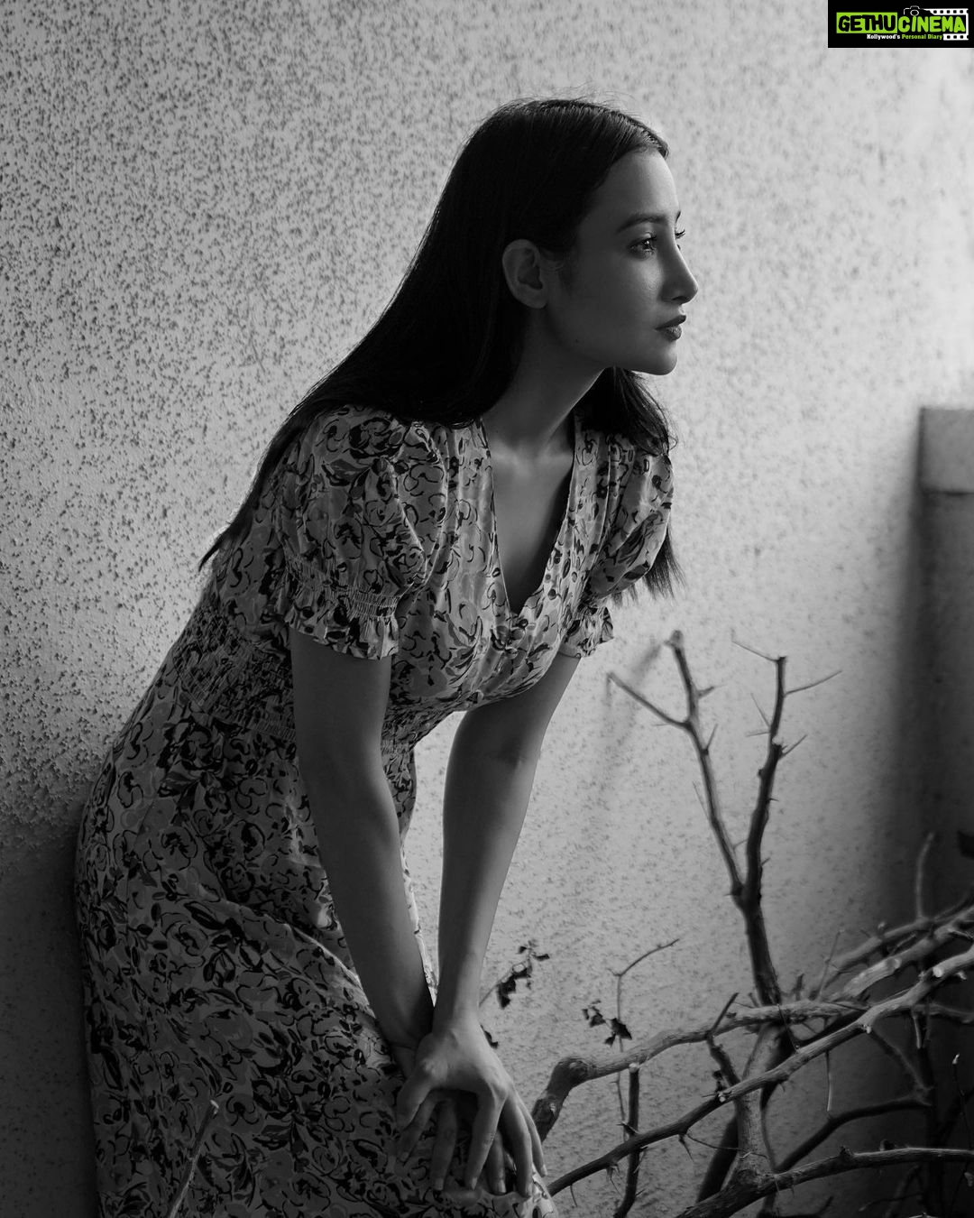 Nalini Negi Instagram - Black & White or Colorβ¦??? π Outfit - @sewtableclothing πΈ @mholani ππ©πΌβ𦳠@meg071 Agency @talentgram.agency #brand #branding #collaboration #fashion #dresses #shopping #shoppingonline #girls #lpictures #pictureoftheday #picture #pictureperfect #posing #loveforever #portraitphotography #potrait #mood #stylepost #stylediary #instalove #instafashion #instafashionista #blessed #happiness #smile #gratitude #grateful #shooting #shoot #modelling