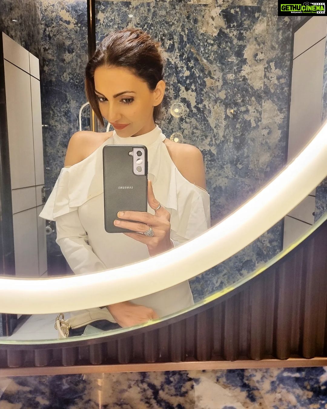 Navina Bole Instagram - The person in the mirror is your only competition!🧚♀️😎❤️🥂 Also I love this outfit @angelcroshet_swimwear 😍 #picoftheday #ootd #mirror #mirrorselfie #washroomlightingonpoint #instaphoto #instapic #instagram #instagood #whitedress #datenight #latepost #explorepage✨ #explore #navinabole #nomondayblues Radisson Mumbai Goregaon