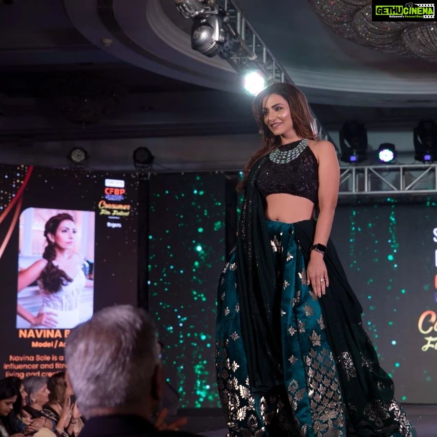 Navina Bole Instagram - Walked the ramp for a cause close to my heart! Thank you for the privilege @shaina_nc mam and @cfbpconsumerfilmfestival !! Gratitude and Love❤️🧚♀️ #picoftheday #rampwalk #walkforacause #fashionshow #designerwear #ethnicwear #ootd #emeraldgreen #black #newpost #instagood #instaphoto #instagram #womenachievers #proud #privileged #honored #humbled #grateful #explorepage #navinabole #positivevibes #omsairam #happythursday Taj Lands End, Mumbai