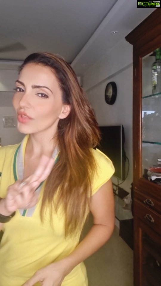 Navina Bole Instagram - Just stuff one says when they are in love💕😎🤪😎 #reelsinstagram #reels #trendingreels #reelitfeelit #funny #funnyreels #instareelsindia❤️ #yellow #humor #laugh #takeitlight #lifeisshort #justlikethat #instagram #instagood #explorepage #explore #navinabole #wednesday #positivevibes Happy Place