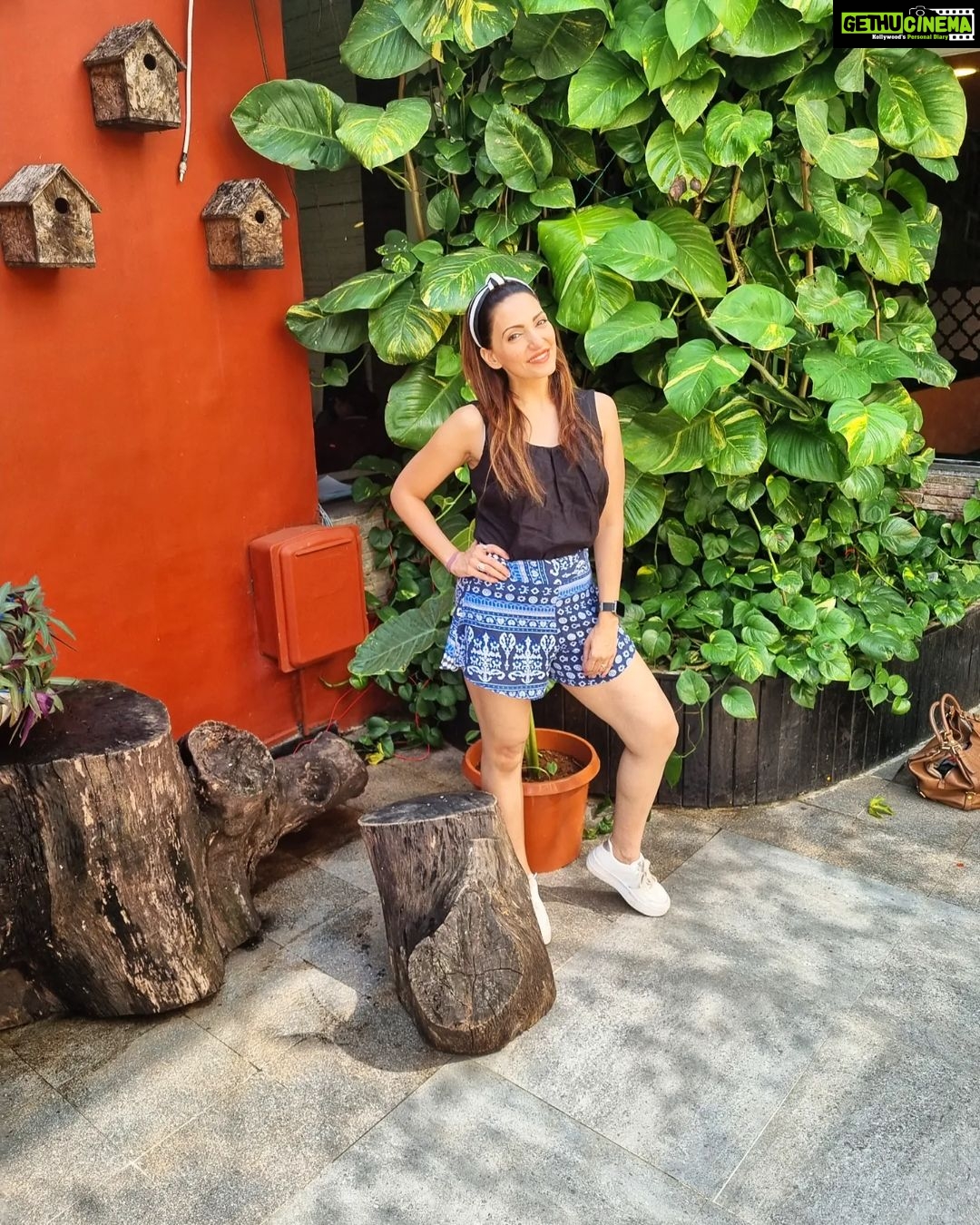Navina Bole Instagram - My #takemeback #picoftheday 😍🤩🧚♀️ #picoftheday #instaphoto #instagram #instagood #throwback #vacayvibes #getaway #familytime #takemeback #vacationwithdrawals #belike #explorepage #explore #navinabole #weekendvibes #tgif Club Mahindra Hatgad