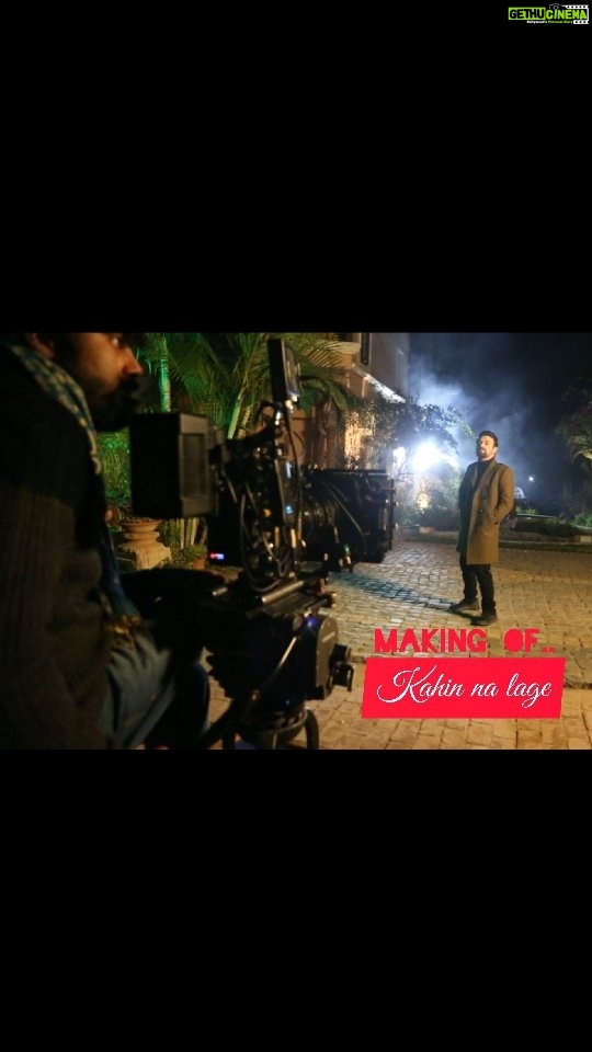 Navina Bole Instagram - Making of - KAHIN NA LAGE (BTS) 🎬 Since we never really released the "Behind The Scenes" footage and hence, here it is- Presenting 4 months of tedious planning of the entire music project which culminated in just 20 hours of non-stop shoot in the chilly winters of Chandigarh. Me stepping up as a co producer, using all my project planning skills to make it work🕺 It was a challenge taken up by @rthoriya @castingdirectorasim and agreed upon by our stars @navina_005 and @drabhinitgupta . @ankursehgalgalbfilms truly supported us with everything needed to execute this shoot in a smooth manner. #behindthescenes #filmmaker #shooting #shoot #movie #makingof #bts #prateekbajpai #navinabole #drabhinitgupta #filmshooters #chandigarh