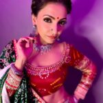 Navina Bole Instagram - May Goddess Durga illuminate your life with countless blessings. . HAPPY NAVRATRI 💕🎉🙏 PHOTOGRAPHER: @01dhana_ STYLIST: @style_deintrepide MUA AND HAIR: @makeover_by_chetna_patel_ #picsoftheday #instaphotos #instagood #ethnicwear #happynavratri #seasonsgreetings #festivevibes #festivewear #blessings #positivevibes #nomondayblues B You Academy