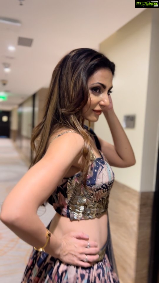 Navina Bole Instagram - Never underestimate a desi girl in lehenga. . 😈🖤🧚♀️😎 Outfit : @soniyagofficial @darshimehtaa Jewelry: @itahdnura Reel : @the_pixeleyes Stylist : @style_deintrepide Hair and makeup : @sapna_celebritymakeupartist Location: @goldfinchmumbai #reeloftheday #reels #reelstrending #reels #reelitfeelit #newreel #instareelsindia❤️ #instareel #instagood #instagram #ethnicwear #fashionreels #designerwear #desigirl #ootd #eleganceisanattitude #comfortableinmyskin #happythursday #explorepage #navinabole #omsairam #lifeisbeautiful #positivevibes Goldfinch Hotel Mumbai