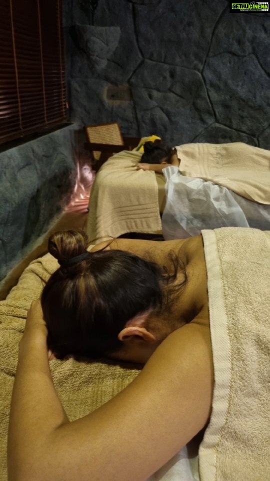 Navina Bole Instagram - My spa date with bff #kimaayra at the earth spa @grapecounty 💕😍😇💤👩👦 What an absolutely blissful experience with the best ambience, service and super relaxing massages!! My happy glowy after pics say it all. . 😍🥰 Not to mention how happy little Kimaayra was with all the luxurious pampering. . #reelsinstagram #reeltrending #instareelsindia❤️ #reels #reeloftheday #reelsofinstagram #instareel #instagram #instagood #mummababytime #spa #relax #rejuvenation #bliss #sundayvibes #resort #holiday #staycation #vacayvibes #lifeisbeautiful #omsairam #positivevibes #happysunday Grape County