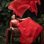 Navya Swamy Instagram - Happy friendship day my dearies🥰 Thank you for this beautiful click @kishorekotumphotography For this lovely lehenga too @riya_designing_studio 🥰 #friendshipday #wishes #photoshoot #photoshootdiaries #designer #lehenga #indian #tradition #instapuc #blessed #thankful #navyaswamy